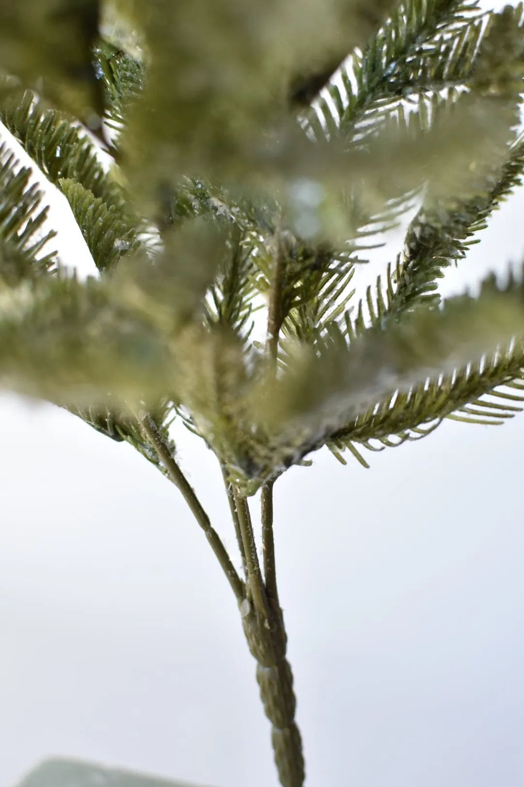 18" Faux Iced Sugar Pine Bush