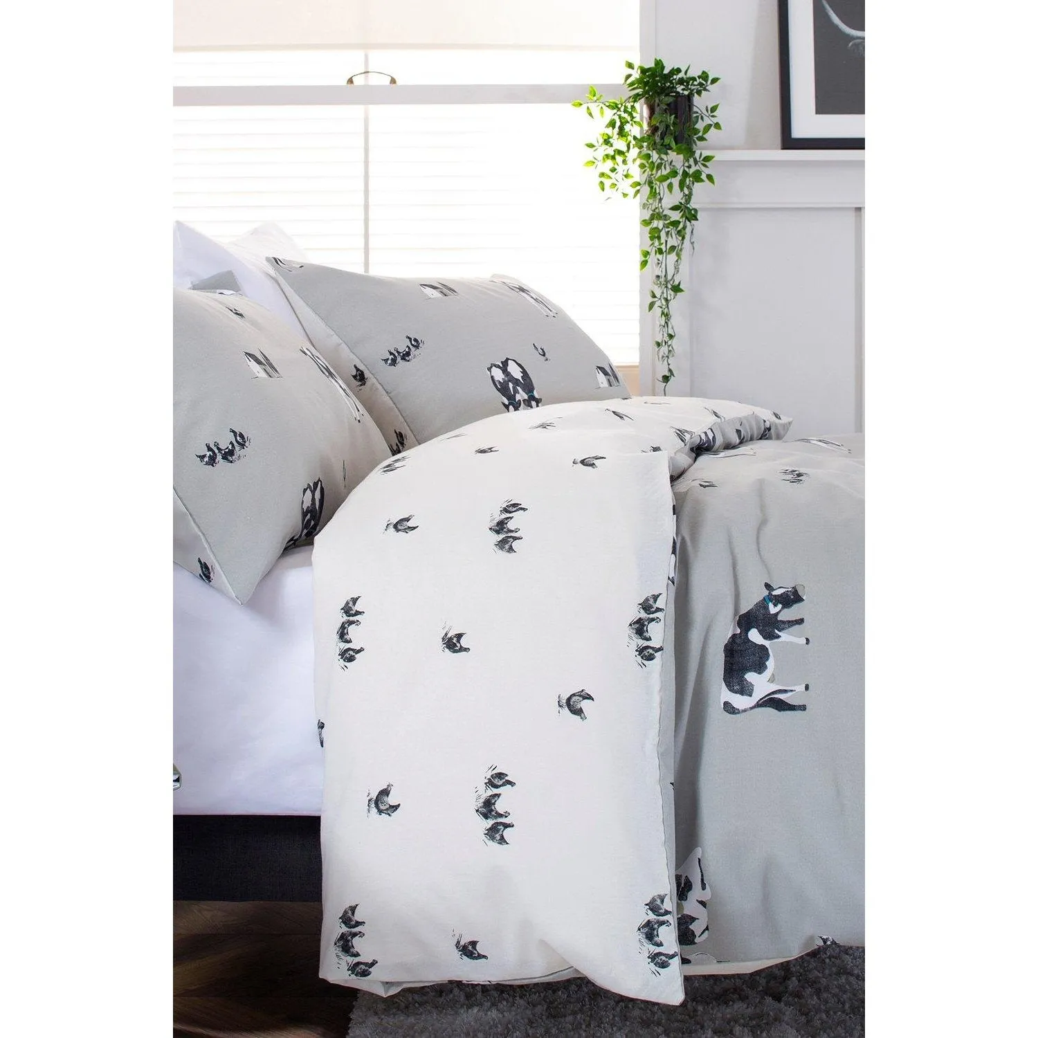 Deyongs Cow Sheep and Chicken Easy Care Bed Linen Single Duvet Set