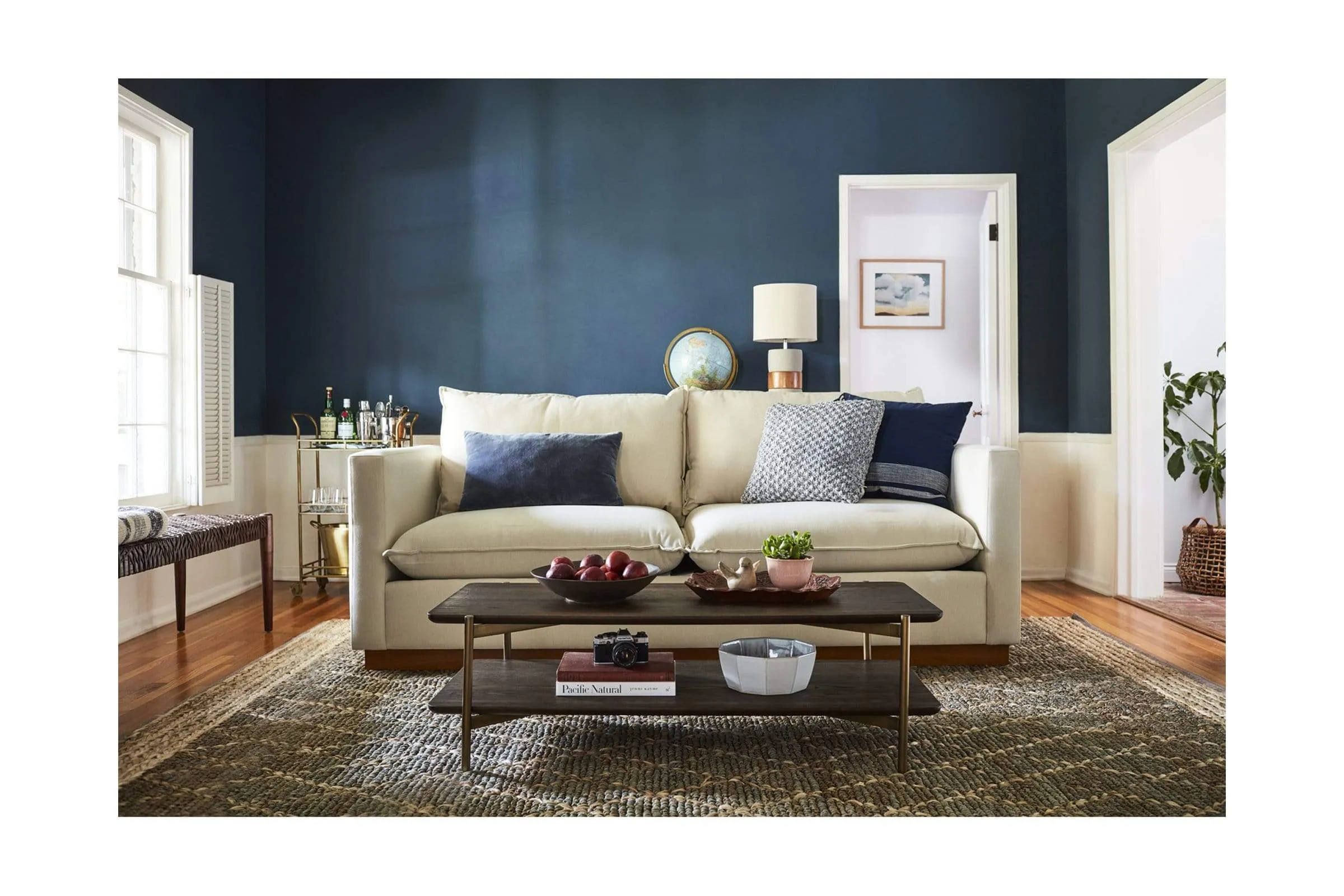 Olivia Queen Size Sleeper Sofa Bed :: Leg Finish: Espresso / Sleeper Option: Memory Foam Mattress