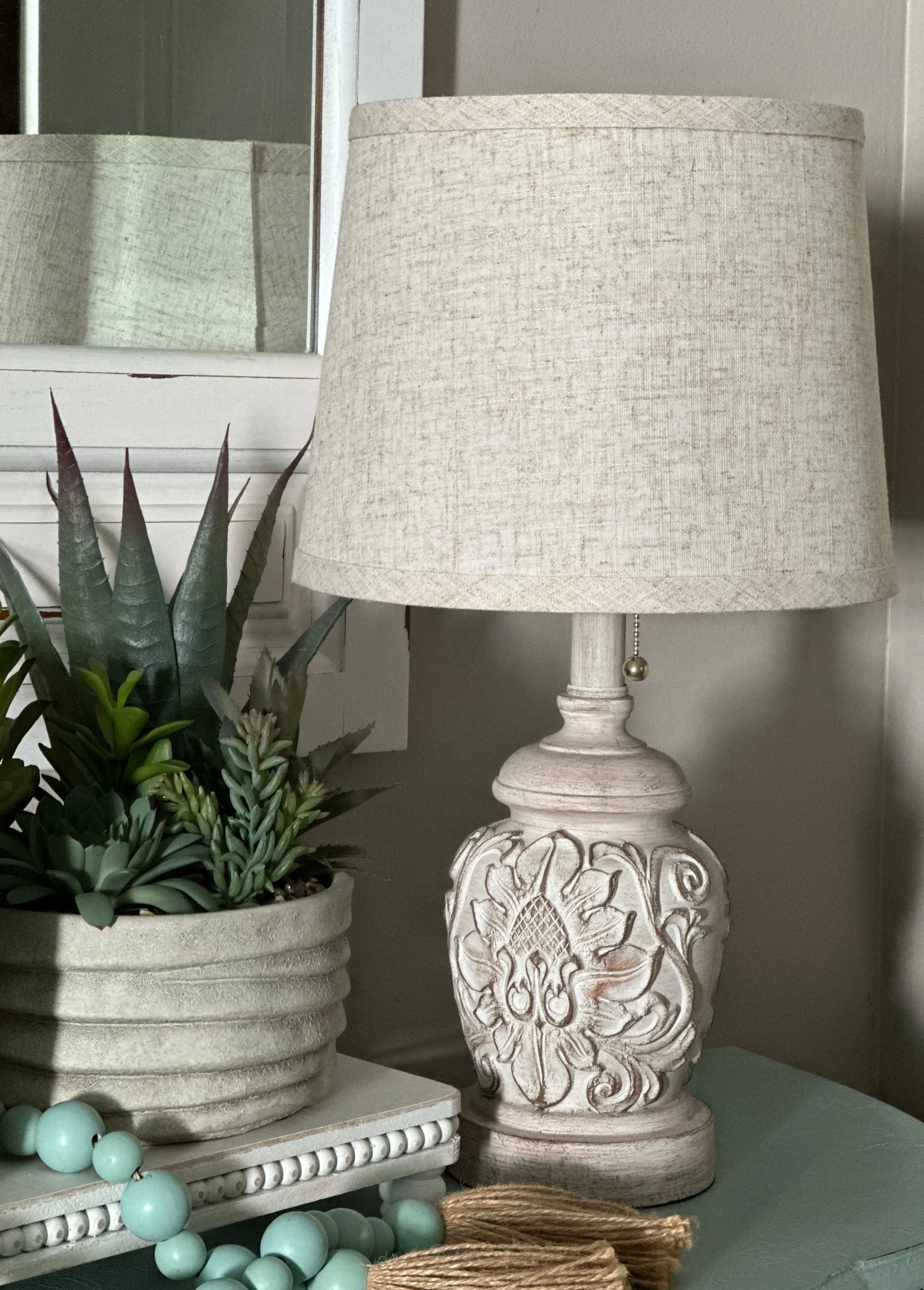 Vintage Rustic Table Lamp With USB Port