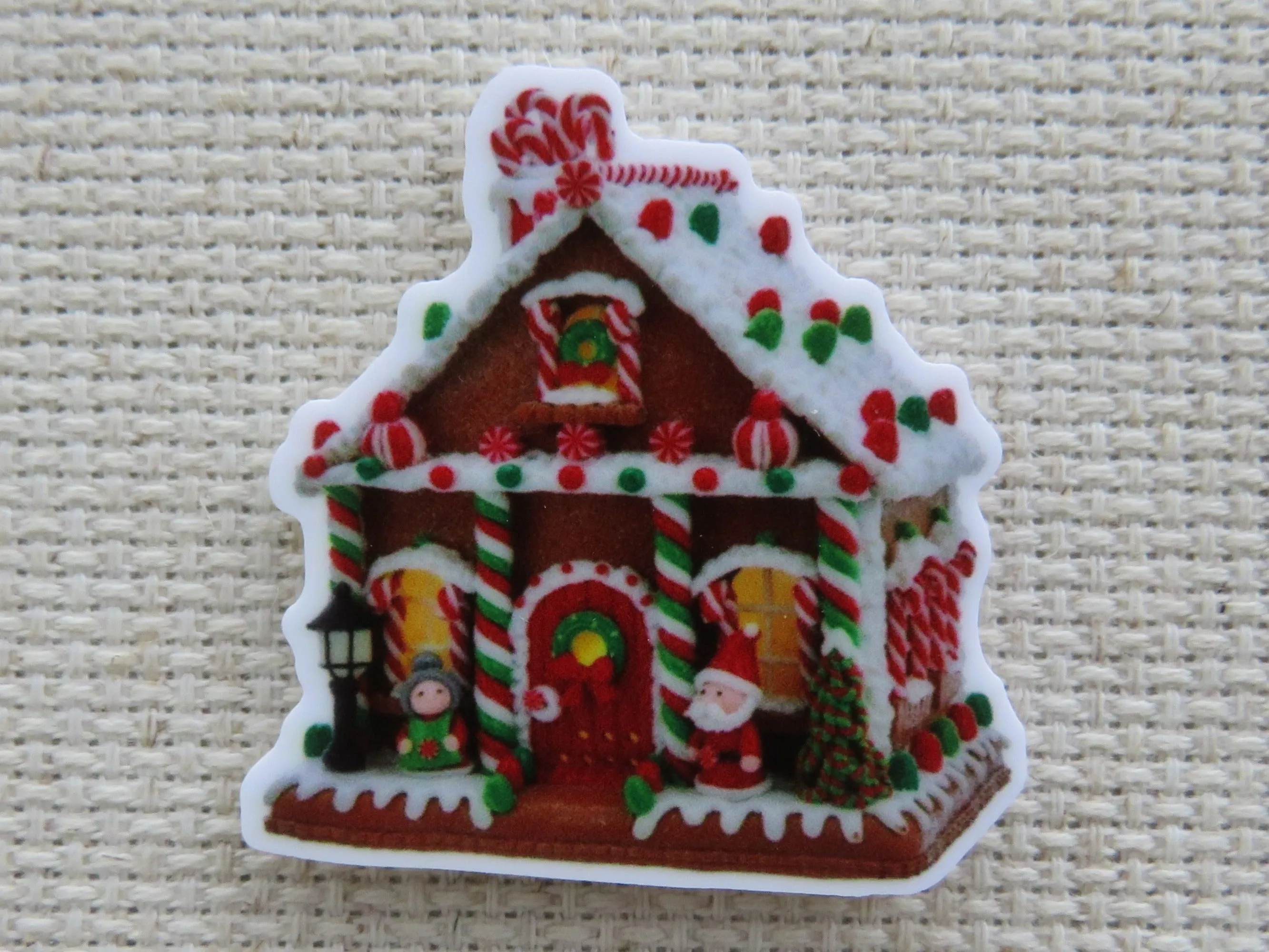 Well Decorated Gingerbread House Needle Minder, Cover Minder, Magnet